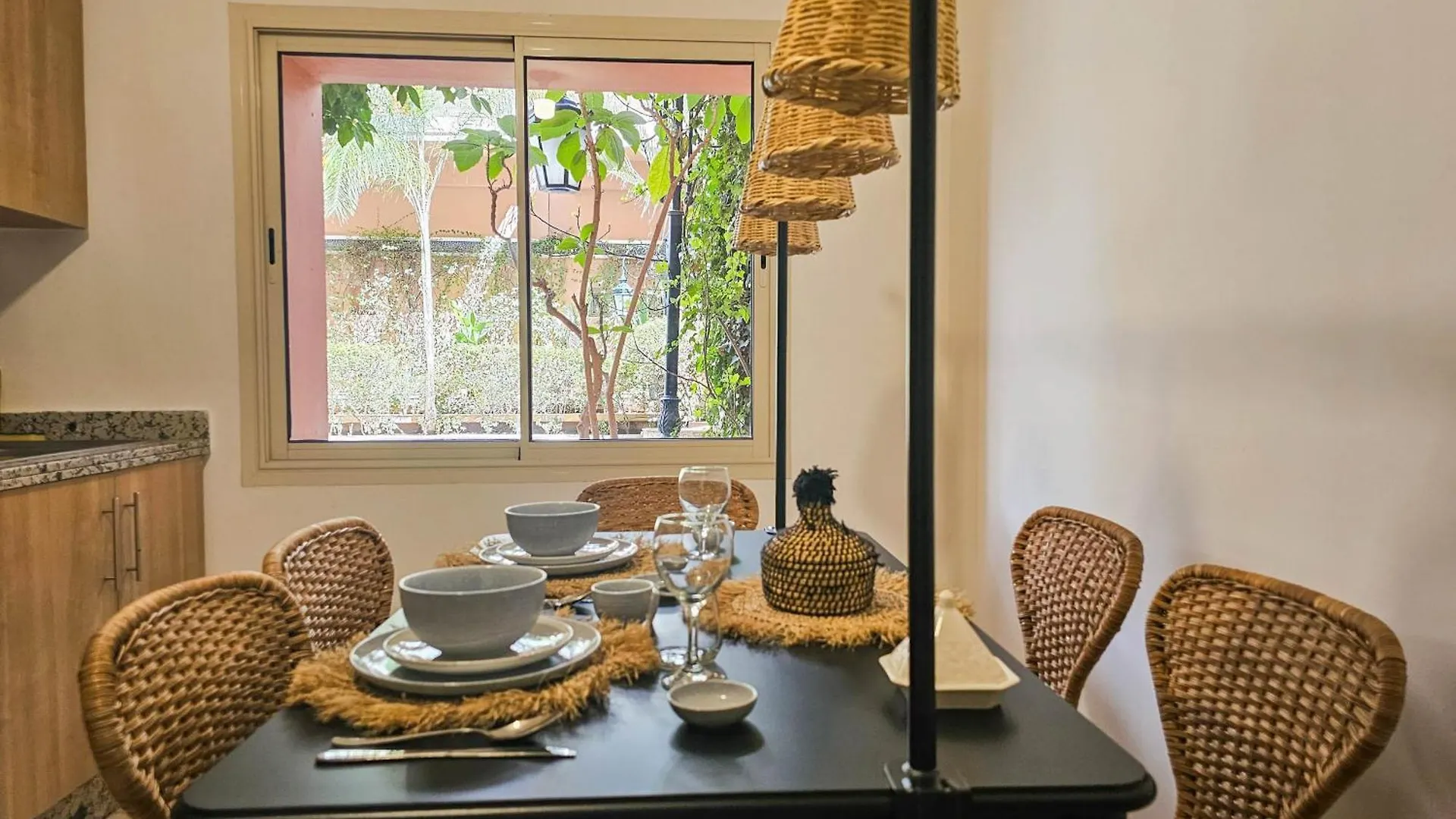 Apartment Oasis - 7 Min From Majorelle - Medina And Nightlife With Ac And Pool Marrakesh